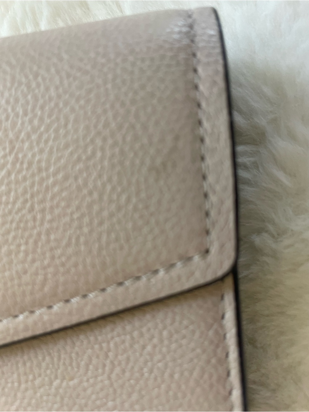 Kate Spade Wallet. - Picture 10 of 10
